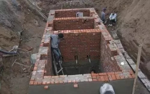 回農(nóng)村建房，化糞池應(yīng)該怎么建？做化糞池需要