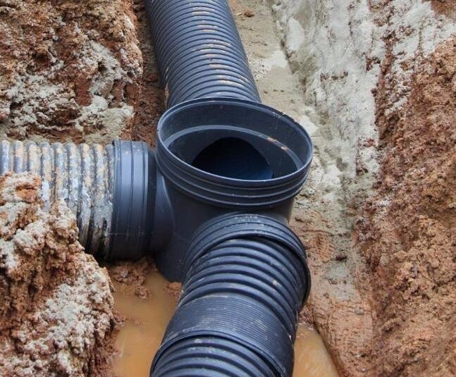 能與塑料檢查井配套管道如何選用？各有什么特點？